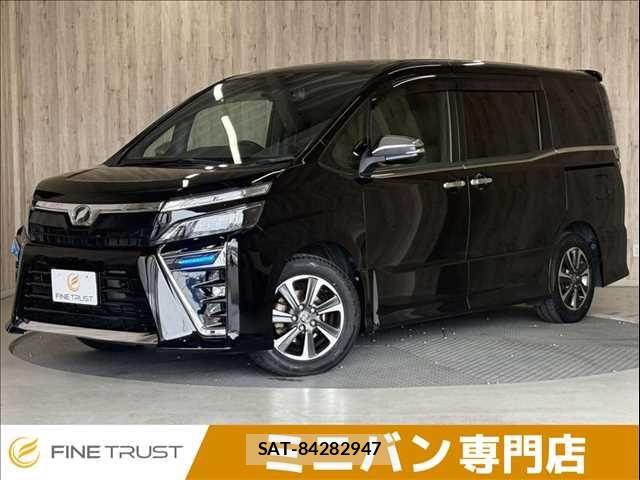 Toyota VOXY 2020-05 8232325-0