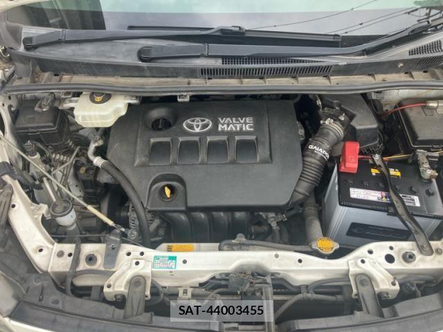 Toyota VOXY 2014-09 8232334-12