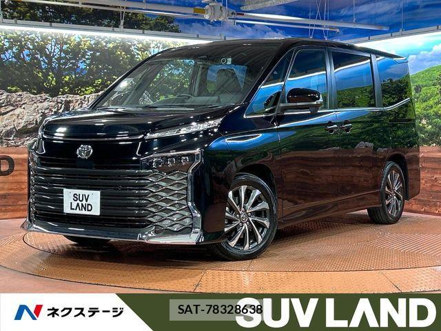 Toyota VOXY 2023-08 8232323-0