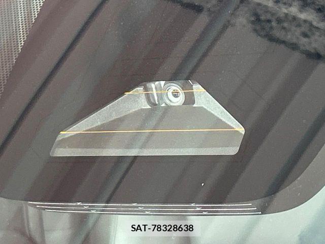 Toyota VOXY 2023-08 8232323-5