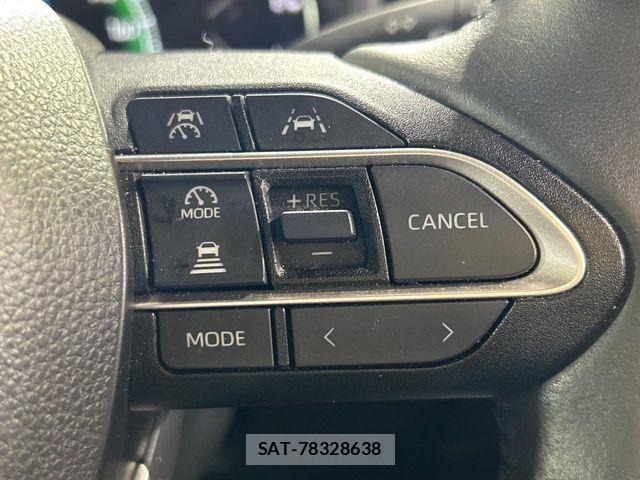 Toyota VOXY 2023-08 8232323-6