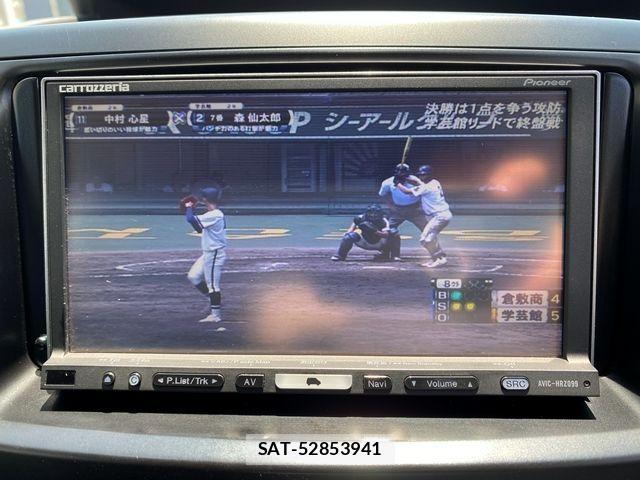 Toyota VOXY 2009-07 8232337-21