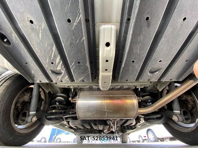 Toyota VOXY 2009-07 8232337-25