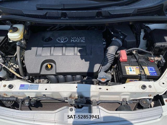 Toyota VOXY 2009-07 8232337-28