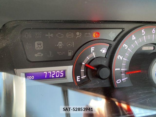 Toyota VOXY 2009-07 8232337-29