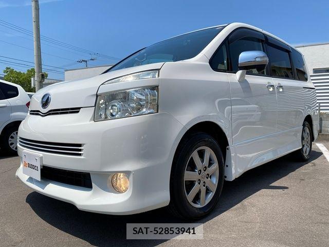 Toyota VOXY 2009-07 8232337-3