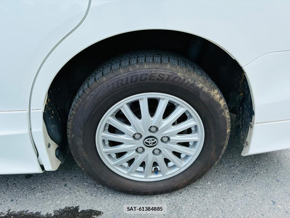 Toyota VOXY HYBRID 2014-09 8149530-30