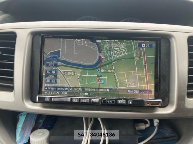 Toyota VOXY 2005-07 8232341-20