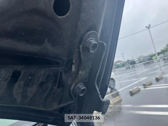 Toyota VOXY 2005-07 8232341-25