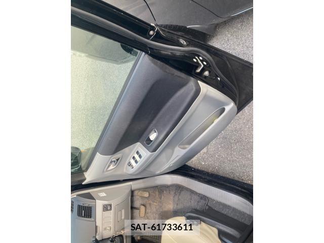 Toyota VOXY 2006-05 8232342-6