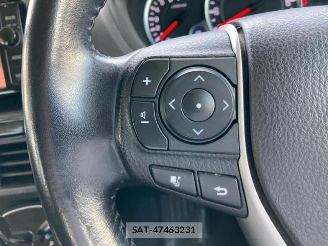Toyota VOXY 2015-02 8232335-15