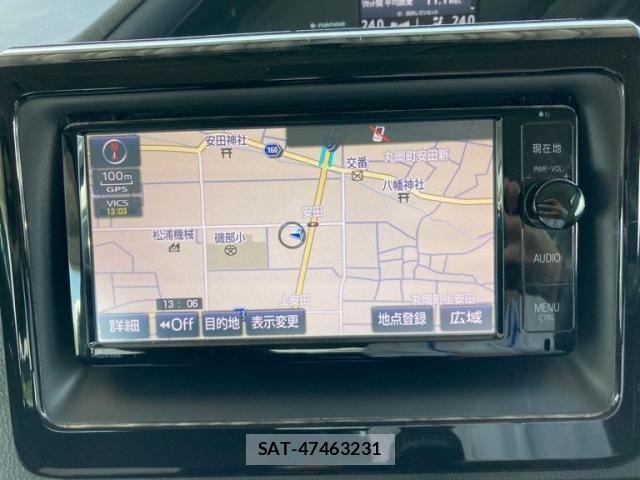 Toyota VOXY 2015-02 8232335-19