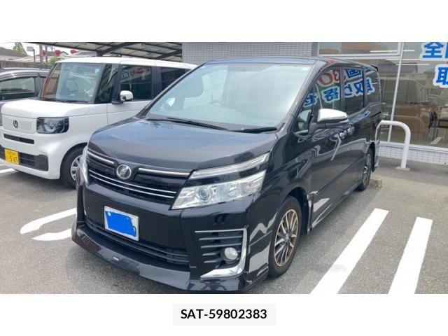Toyota VOXY 2015-12 8232329-0