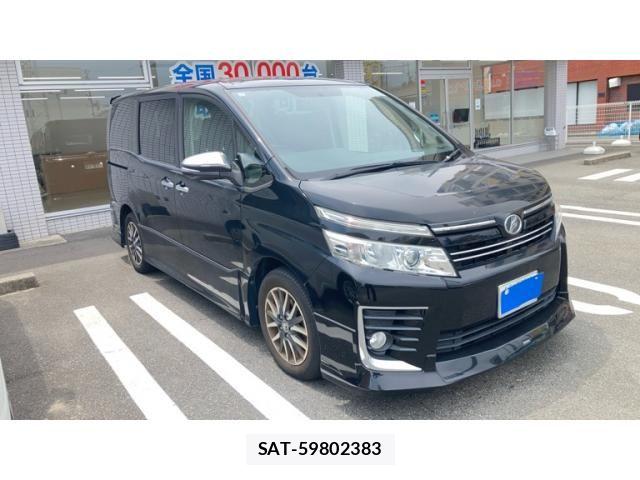 Toyota VOXY 2015-12 8232329-1