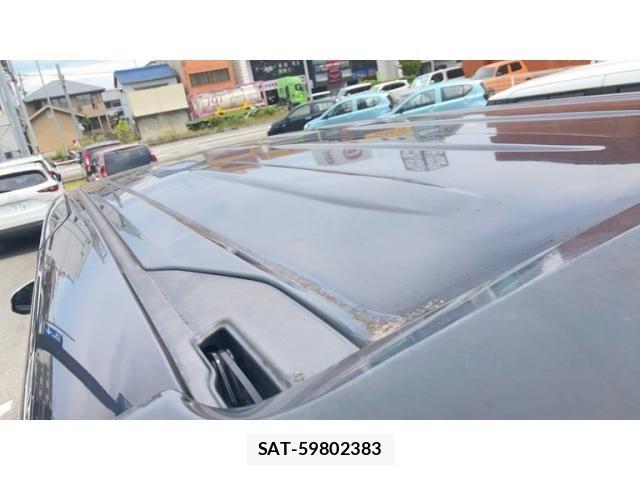 Toyota VOXY 2015-12 8232329-4