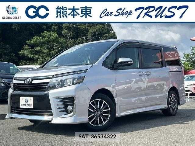 Toyota VOXY 2014-04 8232333-0