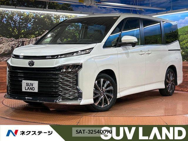 Toyota VOXY 2022-04 8247109-0