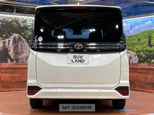 Toyota VOXY 2022-04 8247109-15