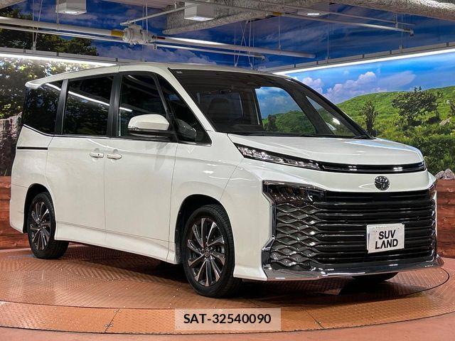 Toyota VOXY 2022-04 8247109-16