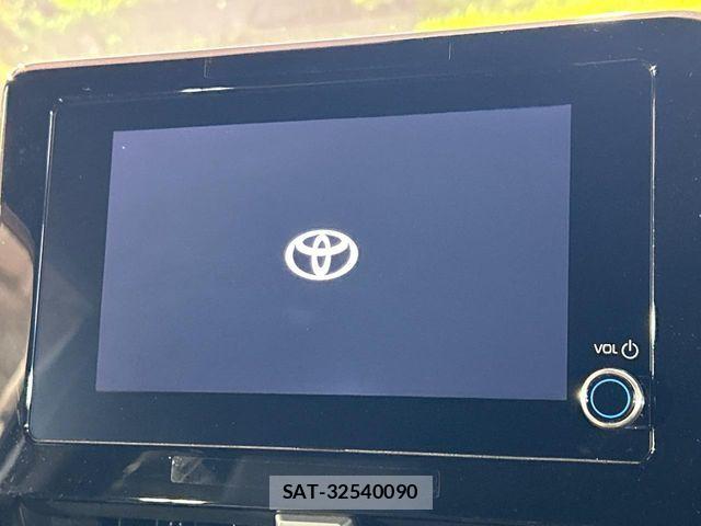 Toyota VOXY 2022-04 8247109-4