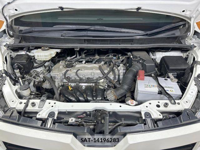 Toyota VOXY 2019-12 8247113-18