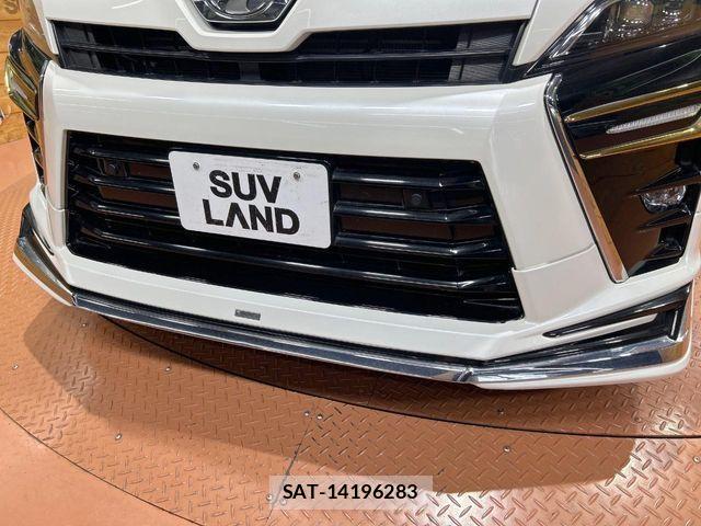 Toyota VOXY 2019-12 8247113-2