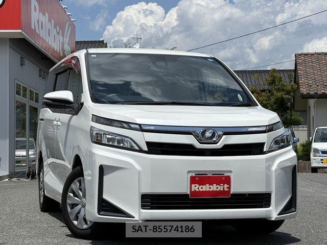 Toyota VOXY 2019-11 8247127-0