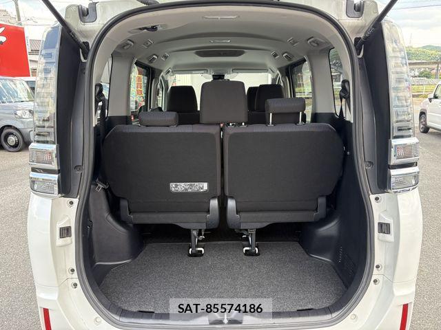 Toyota VOXY 2019-11 8247127-18