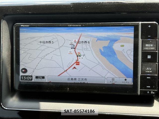 Toyota VOXY 2019-11 8247127-22