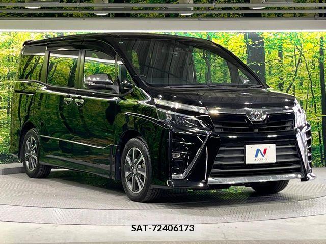 Toyota VOXY 2018-08 8247121-15