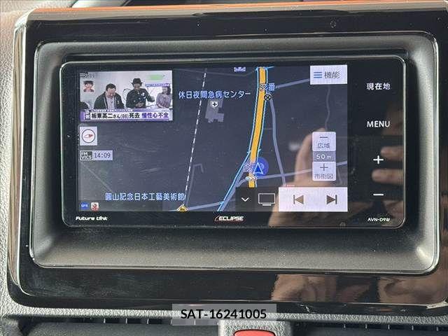 Toyota VOXY 2019-09 8247120-2