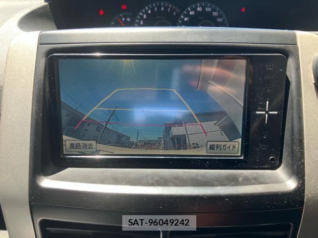 Toyota VOXY 2011-08 8247135-19