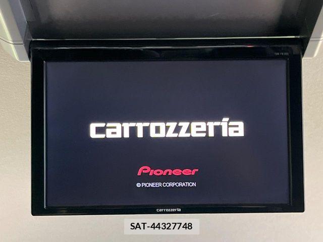 Toyota VOXY 2012-01 8247130-4