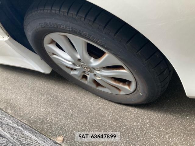 Toyota VOXY 2010-08 8247132-5