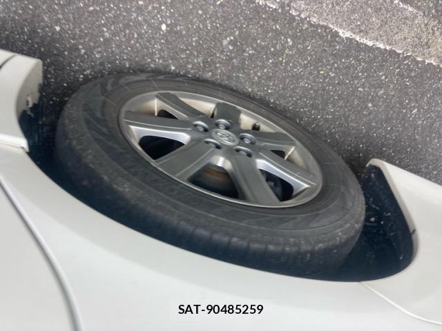 Toyota VOXY 2010-05 8247134-6