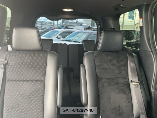 Toyota VOXY 2021-06 8247119-19