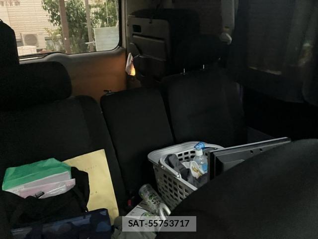 Toyota VOXY 2005-11 8247137-21