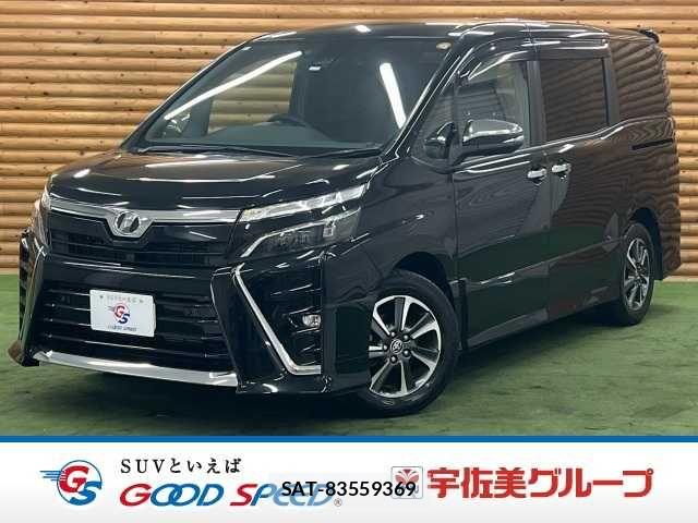 Toyota VOXY 2019-05 8247122-0