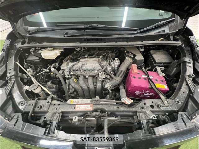Toyota VOXY 2019-05 8247122-11
