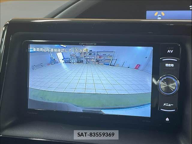 Toyota VOXY 2019-05 8247122-4
