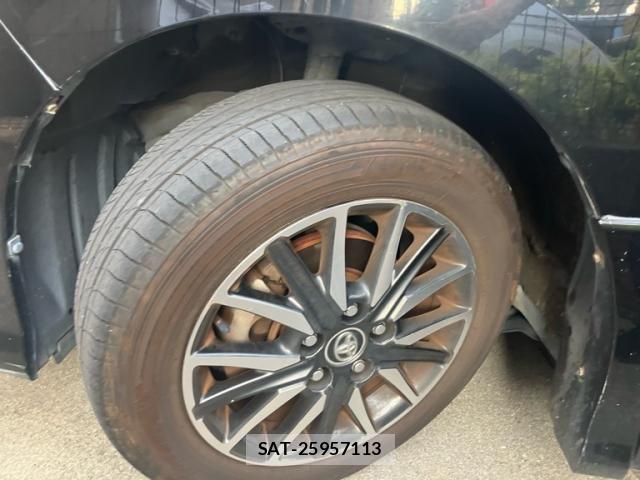Toyota VOXY 2014-08 8247131-10