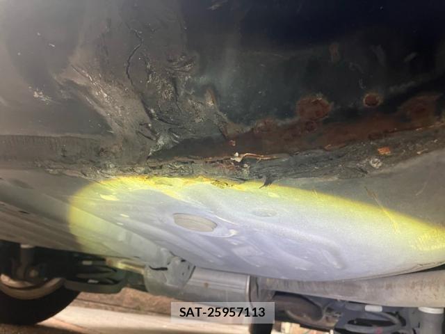Toyota VOXY 2014-08 8247131-27