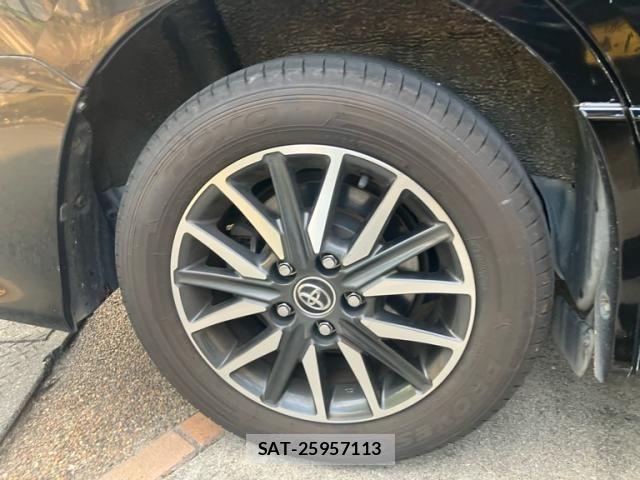 Toyota VOXY 2014-08 8247131-8