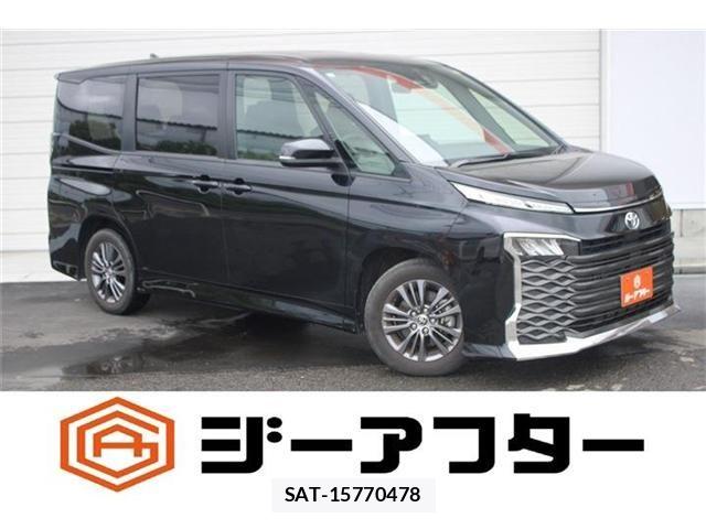 Toyota VOXY 2023-05 8247114-0