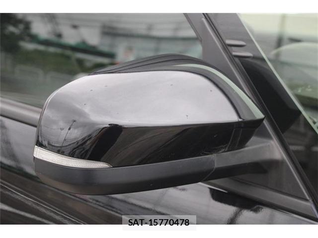 Toyota VOXY 2023-05 8247114-27