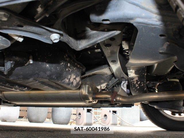 Toyota VOXY 2022-07 8247112-29