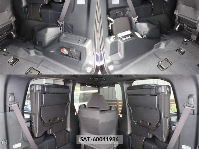 Toyota VOXY 2022-07 8247112-5