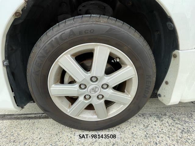 Toyota VOXY 2007-12 8317973-7