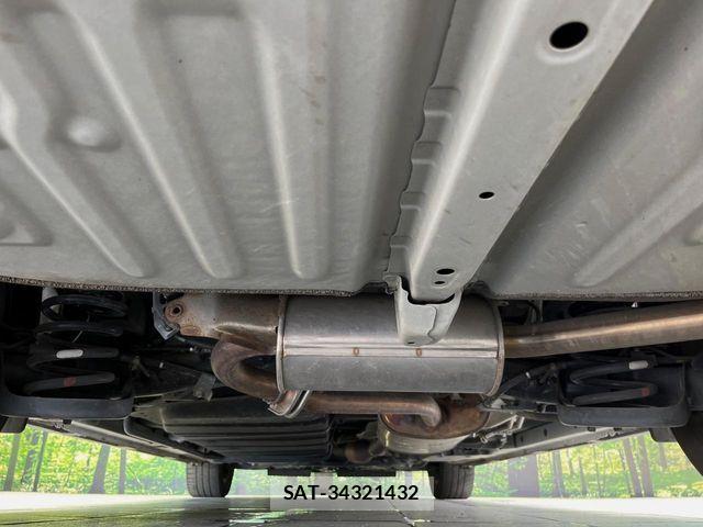 Toyota VOXY 2019-09 8317948-19