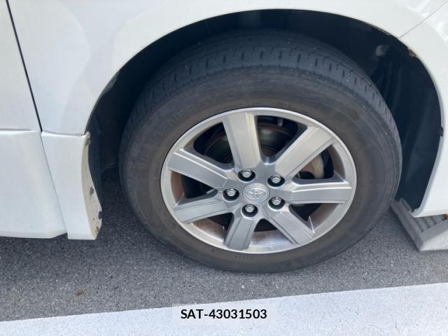 Toyota VOXY 2010-01 8317986-6